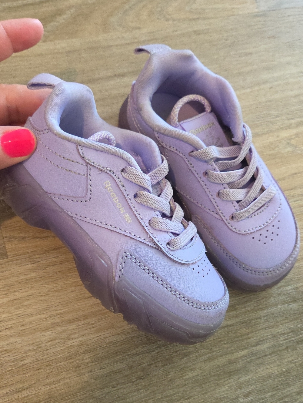 Reebok Kids Lavender Platform Sneaker Size 6